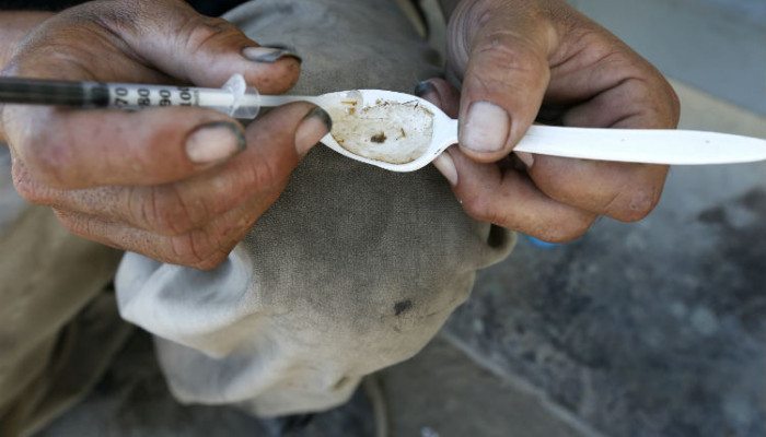 100115_2_TJ-Addicts-700x400