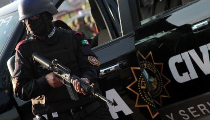 POLICÍA2-700x400