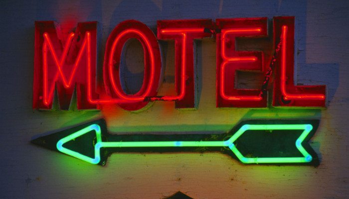 motel-700x400
