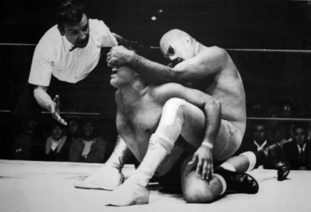 Santo-Leyenda-de-plata.-Exposición-itinerante1024-711x485-450x307