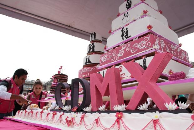 20160319154845_20160319154845_Boda_colectiva_Zocalo_-10_620x600