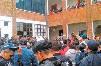 4031c7c9-3b26-48f8-bf0b-72a8c932645c-2