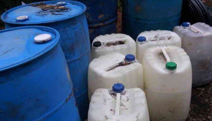 narcolaboratorio_Michoacan-desmantelan_laboratorio_drogas-droga_cristal_MILIMA20140828_0404_11