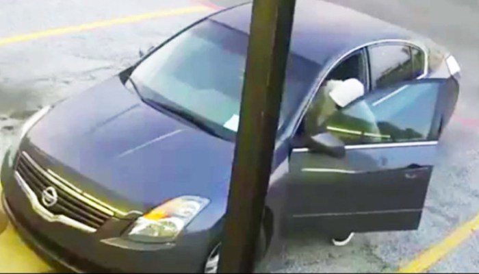 AUTOROBADO-e1459454750388