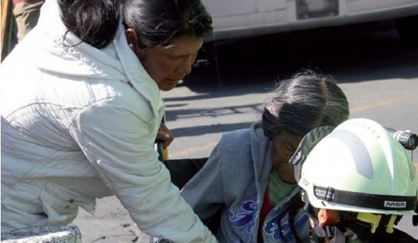 Pasajeras-de-auto-taxi-Toluca-2