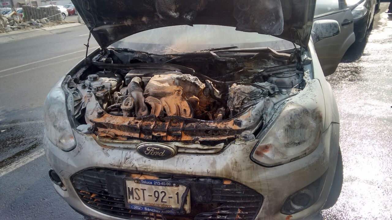 auto_quemado