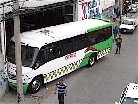 AUTOBUS-1-2