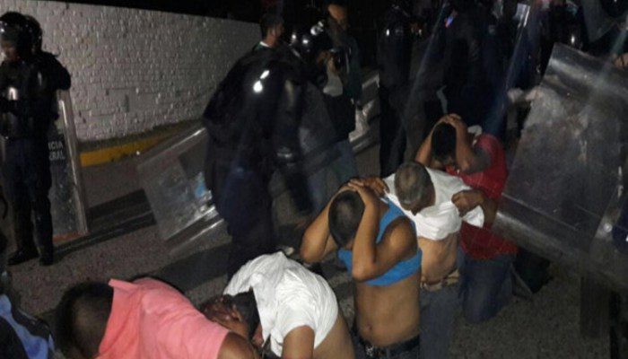 Bloqueo-Autopista-del-Sol-deja-2030509