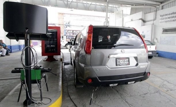 camioneta-vereficentro-contaminación-smog-salud