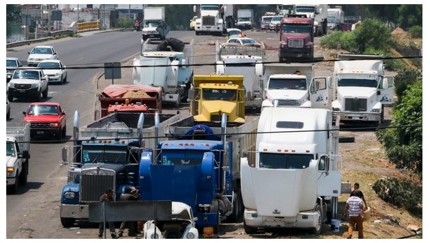 1555_transportistas-varados_620x350