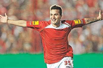 588f35fd-cd57-415d-a146-7f874882b030