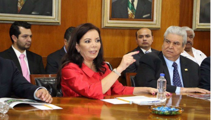 CarolinaM_FabyFuentes_