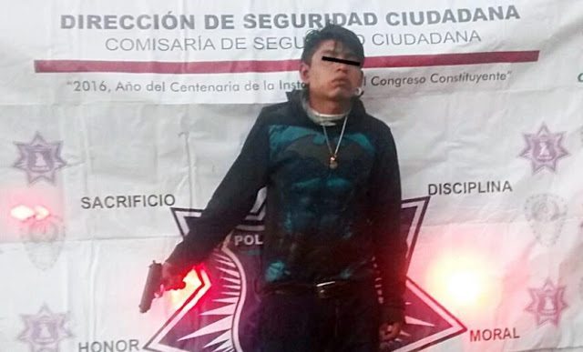 Hombre-con-pistola-armas