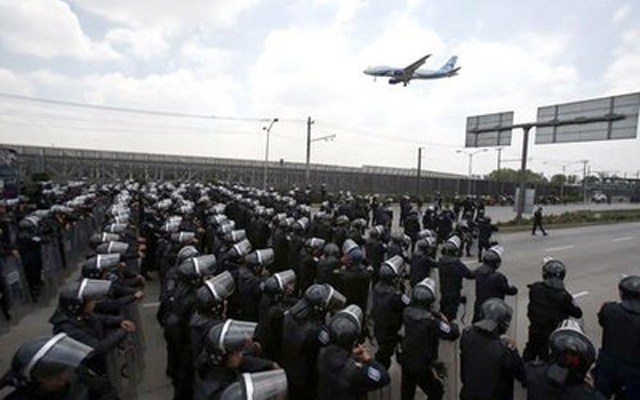 policias-aeropuerto-ciudad
