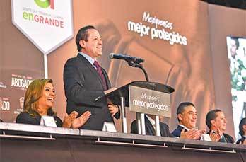 8d48c363-4a75-4d21-8702-73c2136502b2