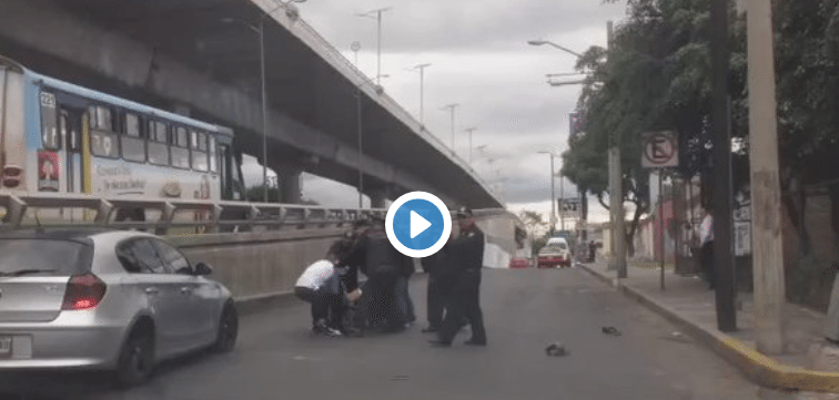 Captura de pantalla 2016-07-18 a las 22.49.12