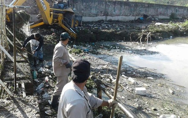 edomex_presa_al_angulo_seguridad_desbordamiento_riesgo_600