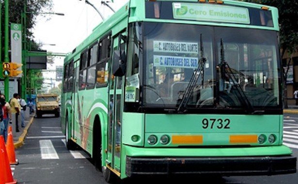 ptrolebus280214-615x380