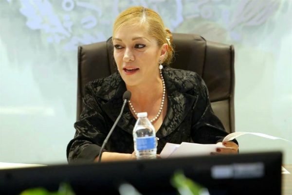 01.01.16-Atiza-AnaBalderas-Refo-600x401