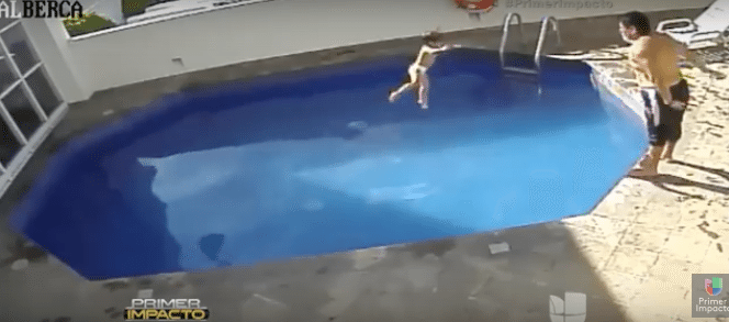 Captura de pantalla 2016-08-08 a las 23.23.07