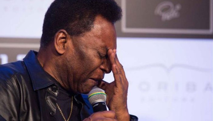 Pele-preocupado-proximo-mundial-AFP_CLAIMA20140206_0130_14