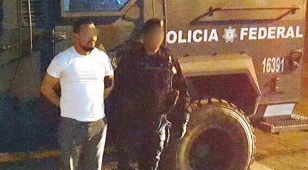 Policía-Federal-camioneta