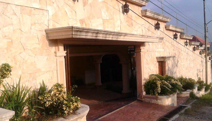 dt.common.streams.StreamServer5