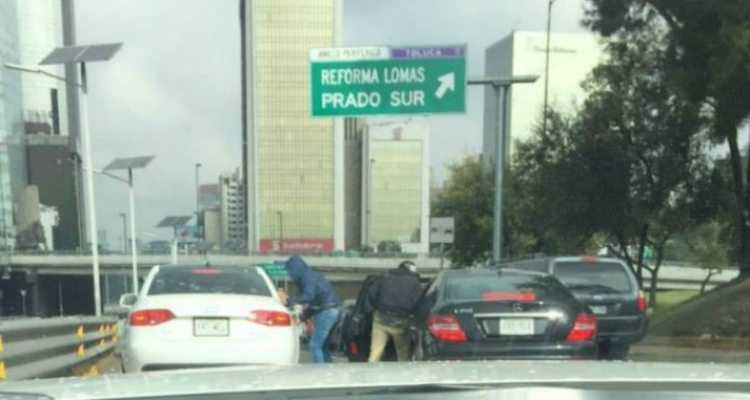 1a4494756bd7aede42e1c4b049b3501d-2