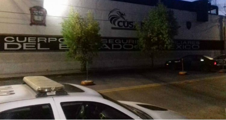 6fe8675573dc7fbc35ec4d792c7c1ed4