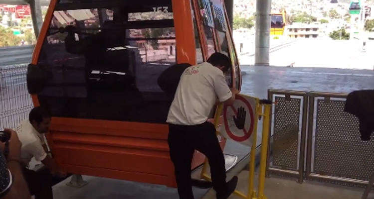 APRUEBA SENADO AUMENTAR A 8% IMPUESTO A COMIDA "CHATARRA"