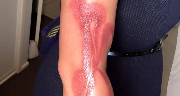 563475b7621364af1b45703b99999c7d-2