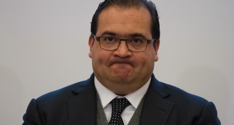 85573fc3c59e4b94e1ccc5a9c5342bd8-2