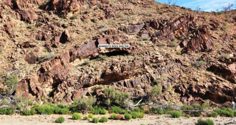 9bc6ccabb7edf4663bf18bd8403969d6