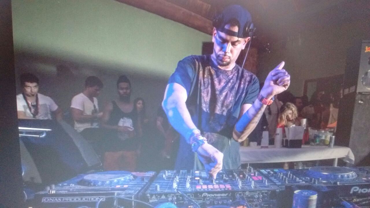 whatsapp-image-2016-11-04-at-15-07-02