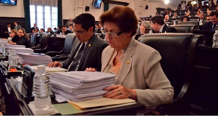 f525f44b084f81523ff96a31b090ecae